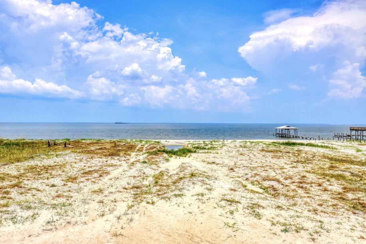 Salty Seahorse - Waterfront! Pet Friendly! Game Room, Pool Table, Beautiful Views - Room For The Whole Family Home Дофин Айлънд Екстериор снимка